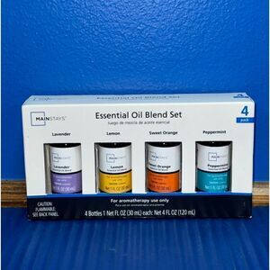 NEW MainStays Essential Oil Diffuser With 4 Oils